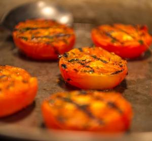 Breakfast Grilled Tomatoes